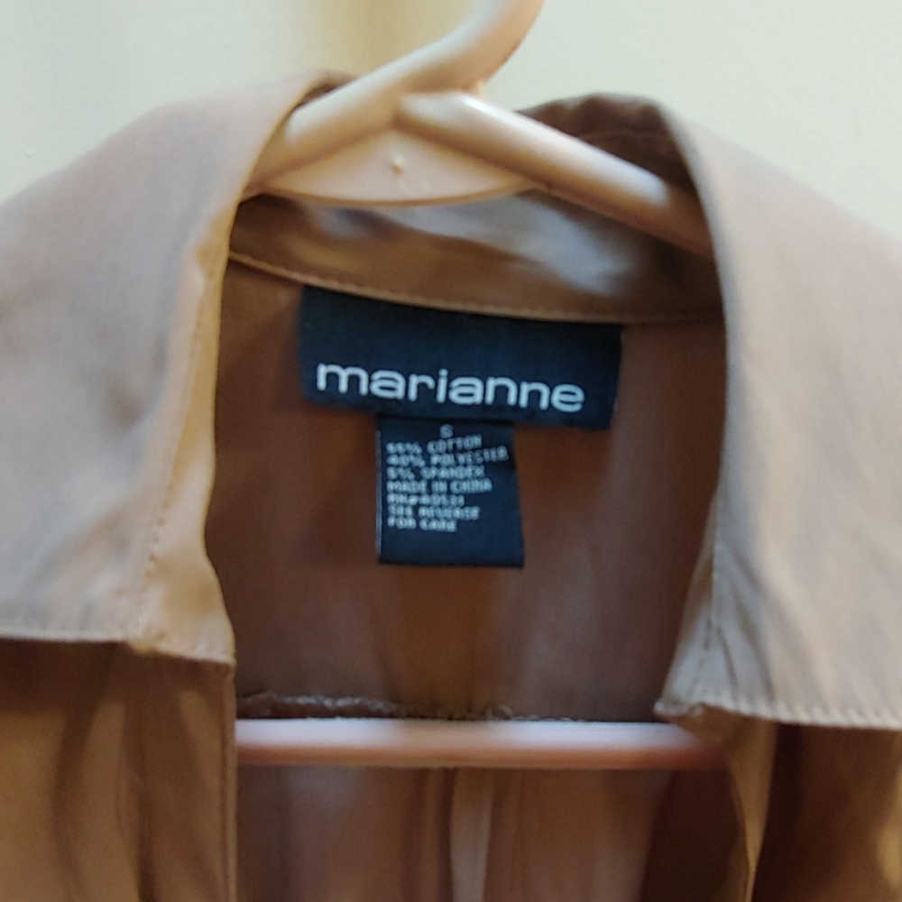 Ladies blouse - Picture 4 of 8